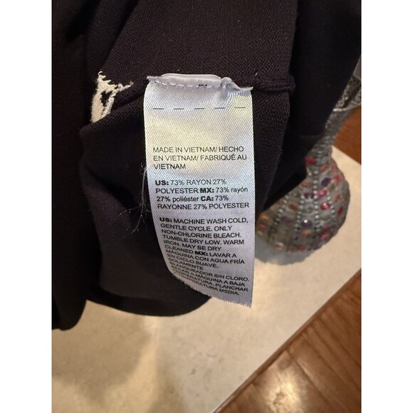 Chico’s Black And White Sweater Size XL - Picture 3 of 4